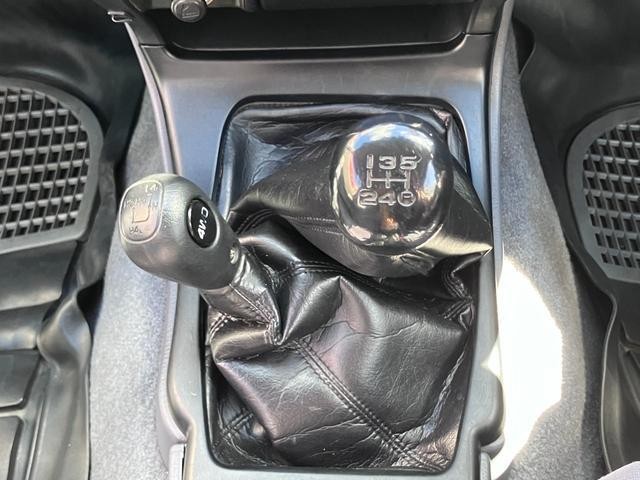 25689462_carP_l_11.jpg