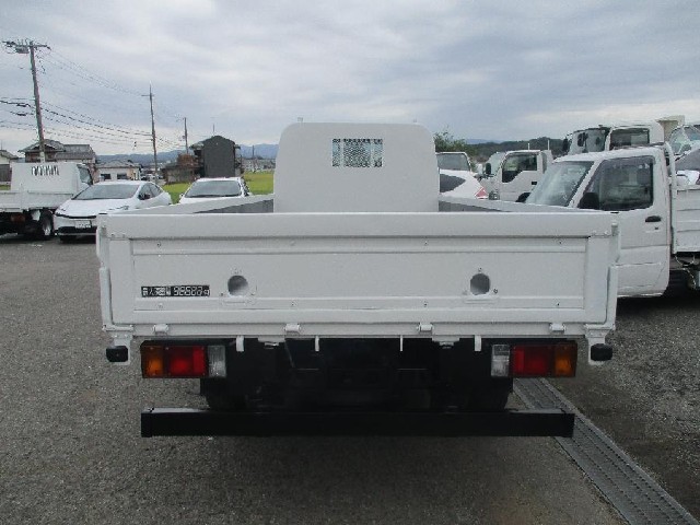 348acda2b6cfb50428fa6de5c5ebd17a.jpg