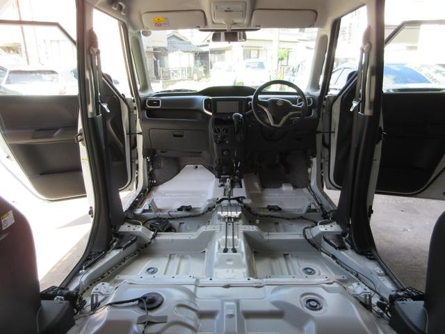 0200185A30261016W00107.jpg