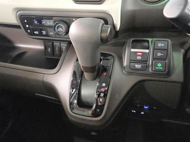 0201190A30260808W00213.jpg