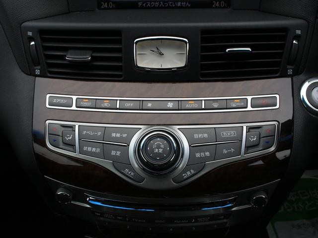 0520046A30260823W00115.jpg