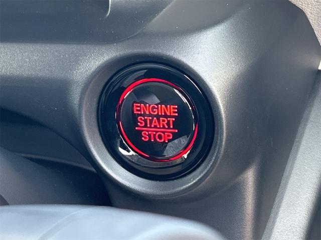 0403498A30260521W00507.jpg