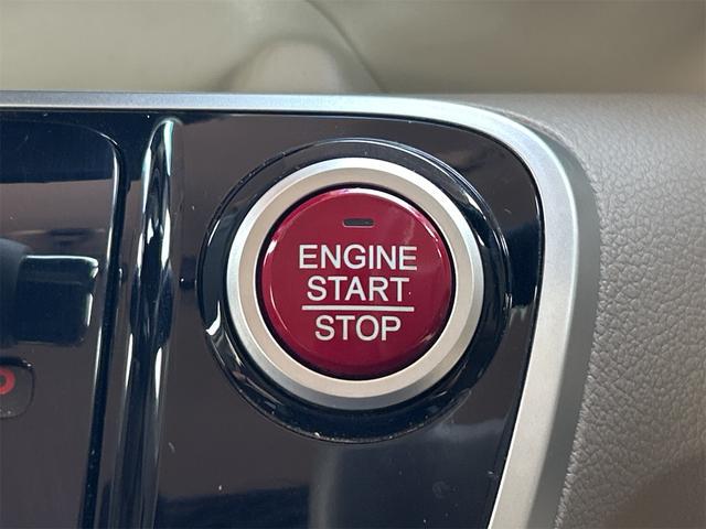 0403498A30260521W02307.jpg