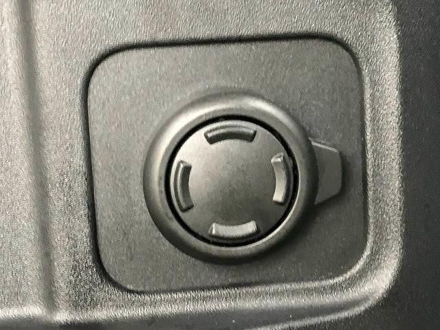 0127516A20260927D00309.jpg