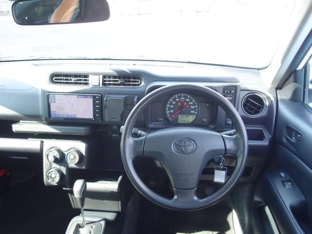 0550895A30261008W00104.jpg