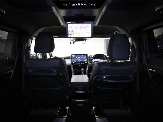 0701731A30260908W00105.jpg