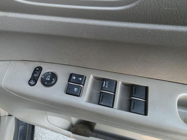 0206696A30261022W00809.jpg