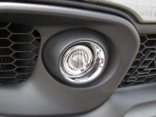 0400185A30260410W00110.jpg