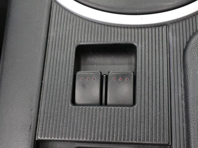 0207743A30260829W00115.jpg
