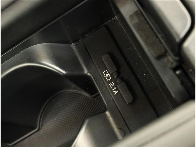 26394966_carP_l_7.jpg