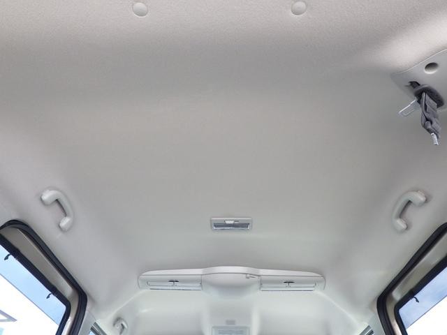 0708382A30261003W00313.jpg