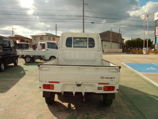 21150045_carP_l_18.jpg