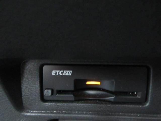 0541410A30260803W00211.jpg