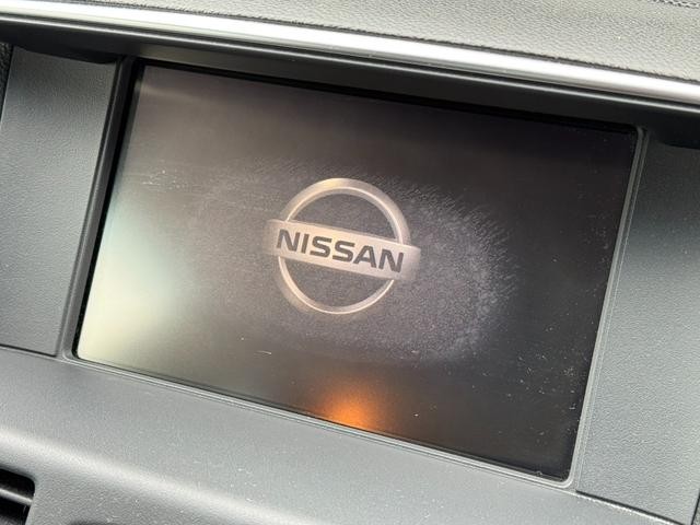 0700435A30260929W00208.jpg