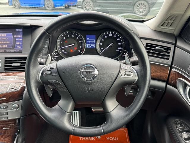 0700435A30260929W00219.jpg