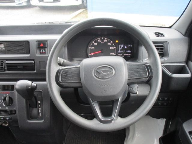 0540370A30260616W00115.jpg