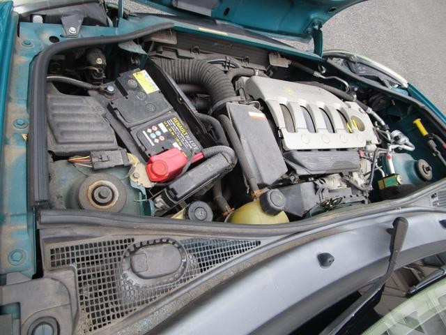 9570346A30260825W00213.jpg