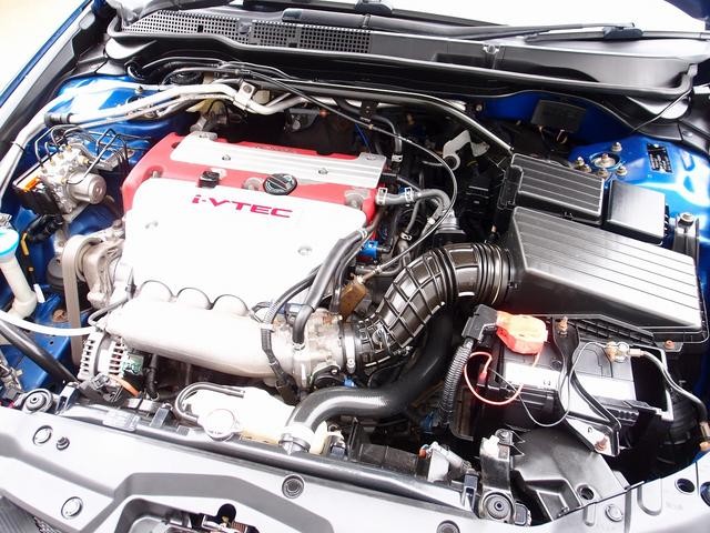0504140A30261014W00218.jpg