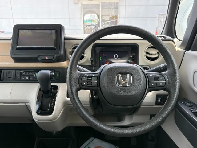 0710030A30260812W00205.jpg