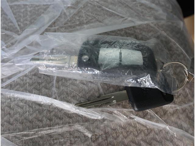 24406693_carP_l_11.jpg
