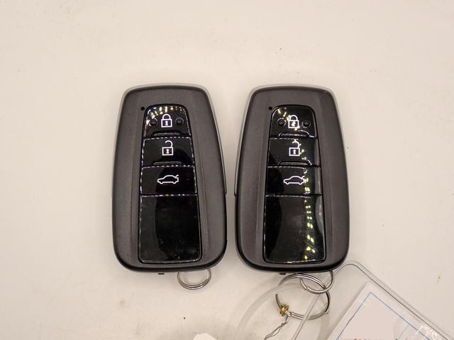 0201999A30260806W00205.jpg