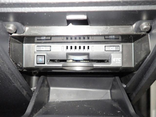 0201999A30260806W00206.jpg