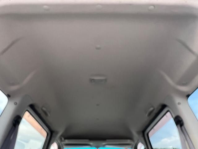 0506603A30260822W00309.jpg