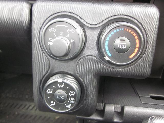 0300763A30260422W00218.jpg