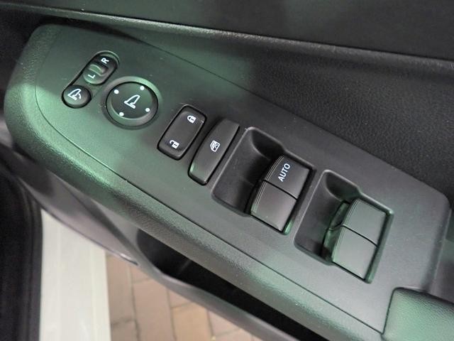 0201999A30260822W00814.jpg