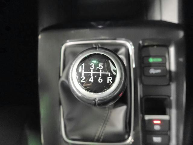 0201190A30260518W00313.jpg