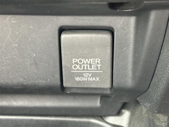 0404544A30260421W00308.jpg