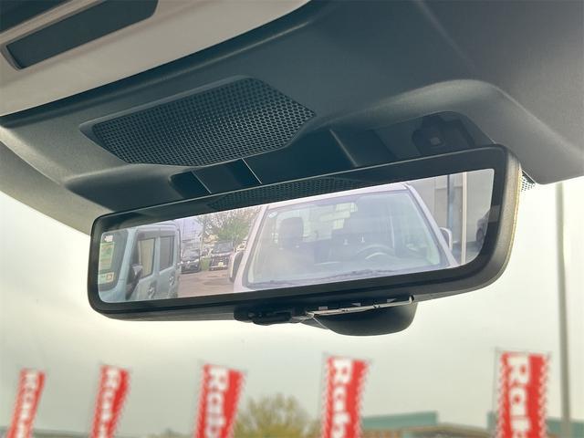 0404544A30260421W00910.jpg