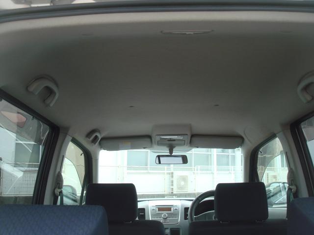 0500420A30260422W00215.jpg