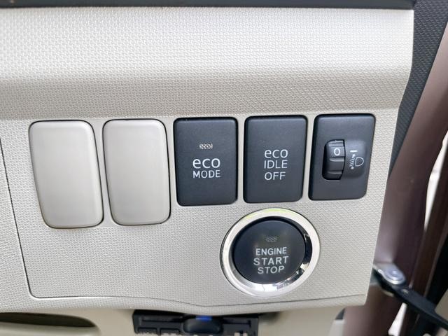 0203922A30260711W00116.jpg