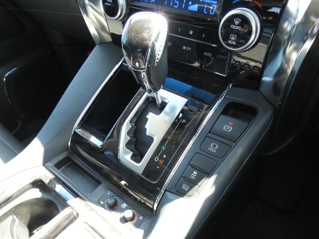 0708444A30261001W00205.jpg