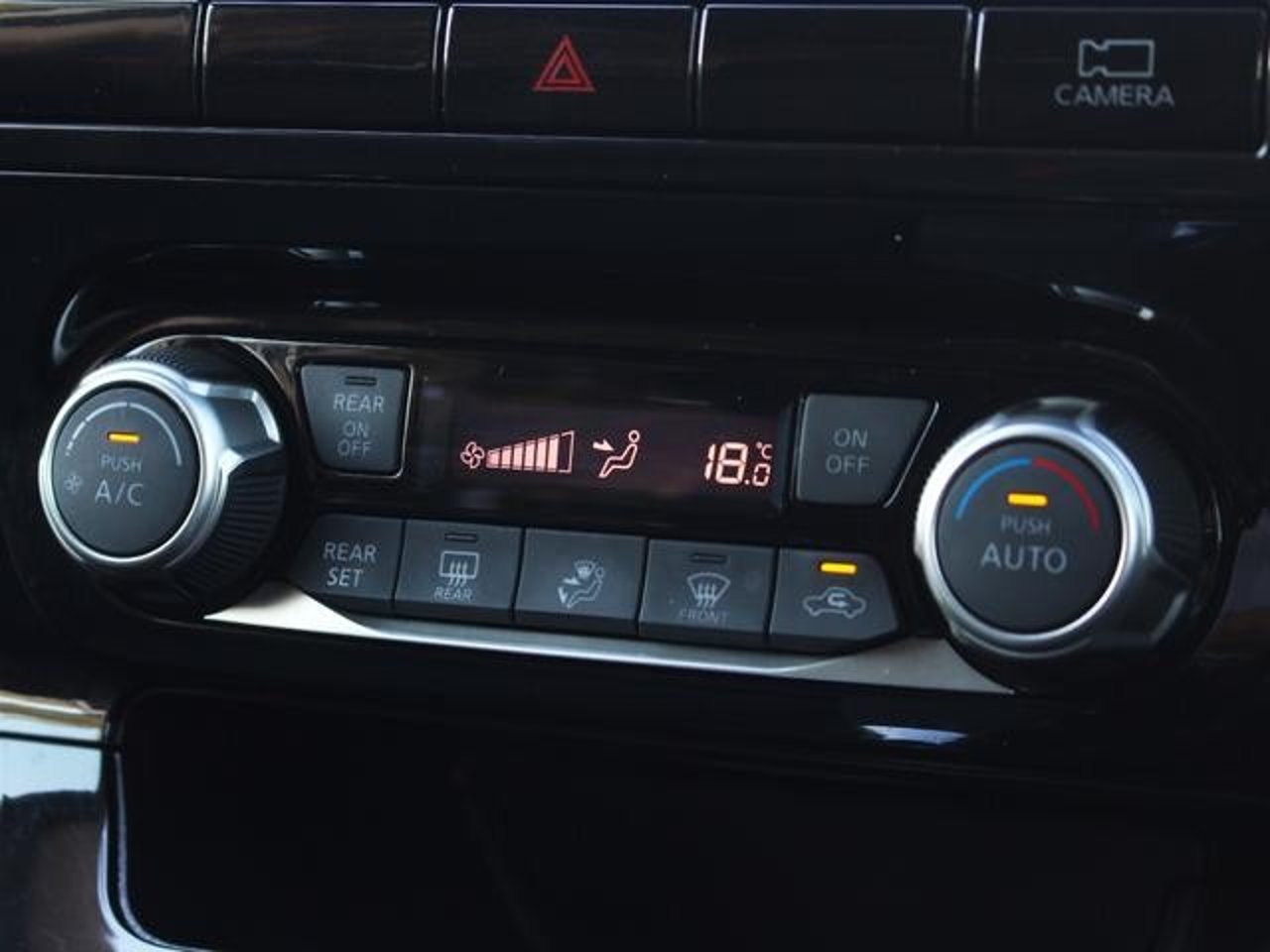 2022 Nissan Serena, photo 8 of 8