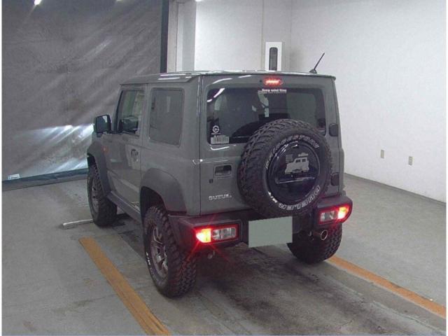 24294282_carP_l_3.jpg