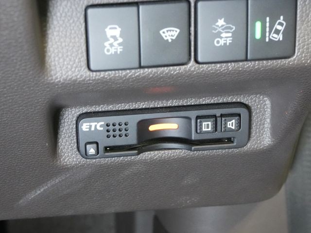 d68f8dd18745a9ee9d8321fd9ce3d787.jpg