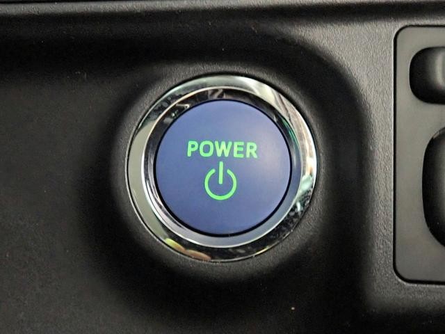 0206389A30260801W00519.jpg