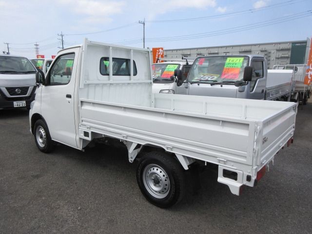 a60ccba1e405e49d89ad59ef4ca12aaa.jpg