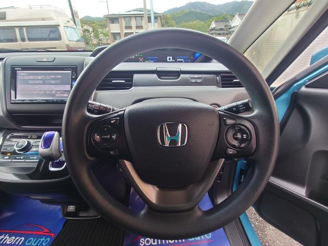 0803383A30260420W00702.jpg