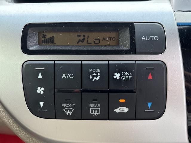 0900605A30260717W00114.jpg