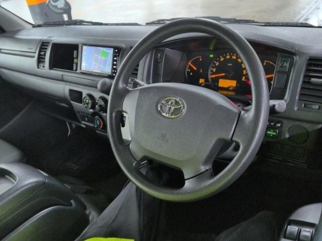 26408124_carP_l_15.jpg