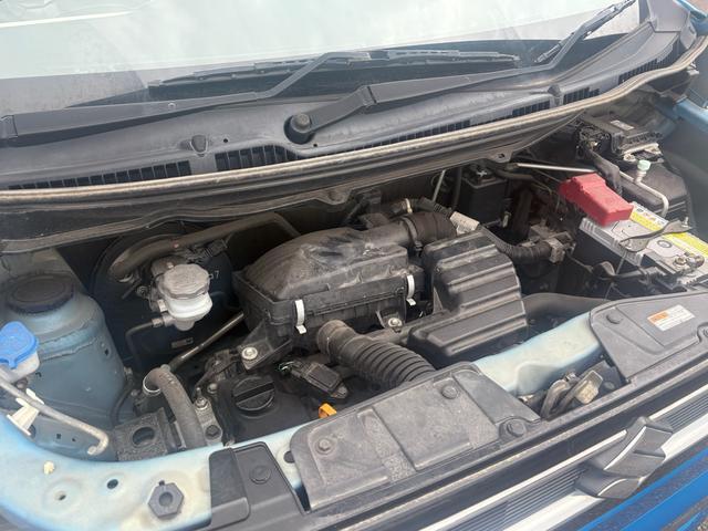 1101589A30260422W00512.jpg