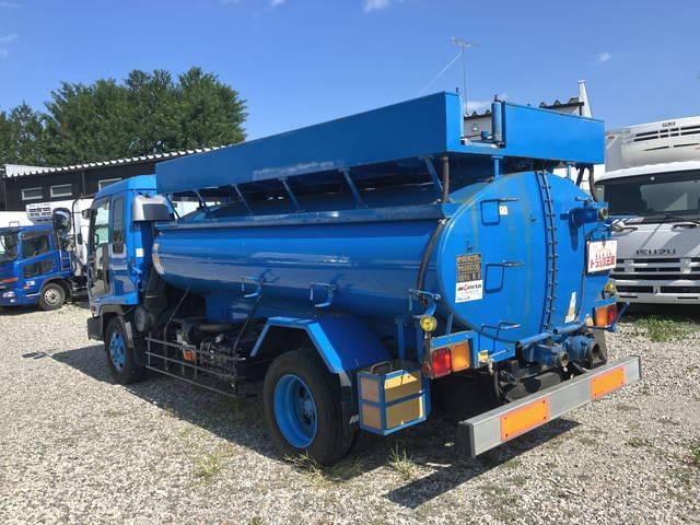79644_4.jpg