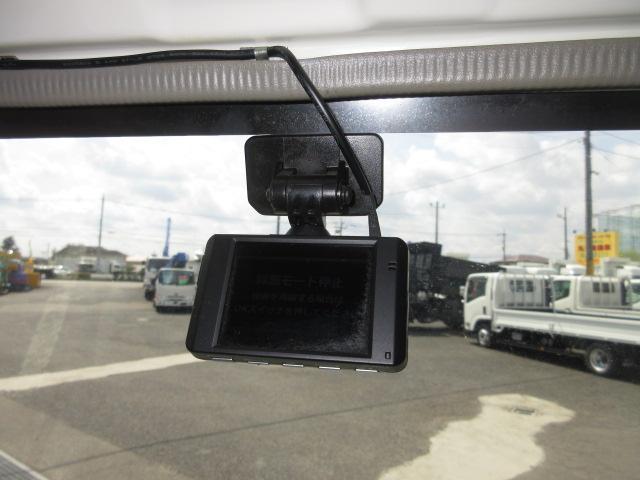 61b747ebe97aac83c52d0d6cc2527526.jpg