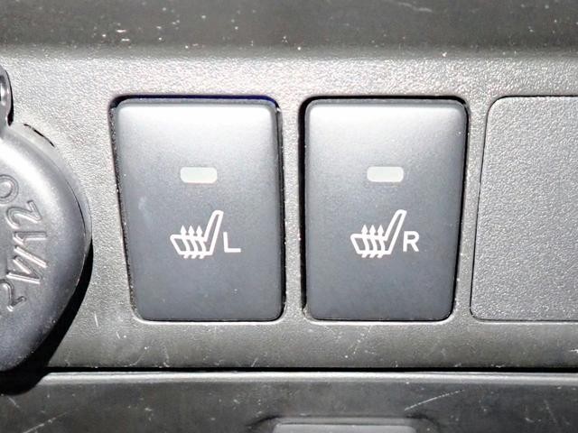 0206389A30260803W00516.jpg