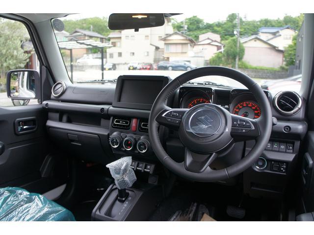 0207116A30260605W00116.jpg