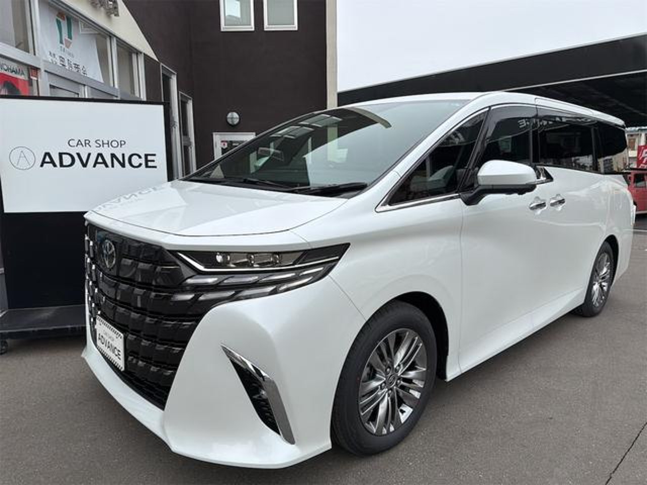 2026 Toyota Alphard HYBRID Z for sale in Kenya
