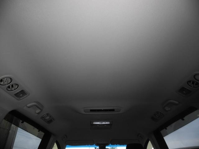 0601159A30260926W00107.jpg